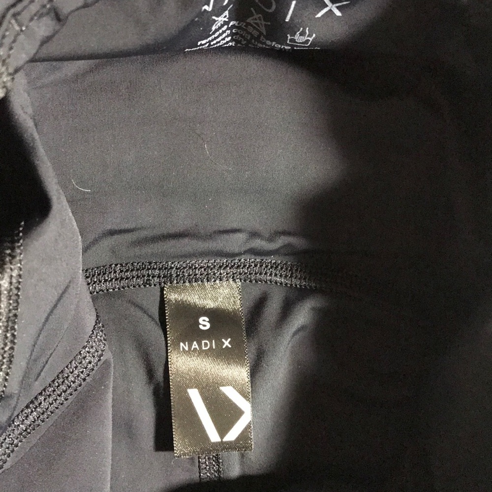 NADI X - MEN Black SOLD OUT ONLINE - Picture 8 of 8